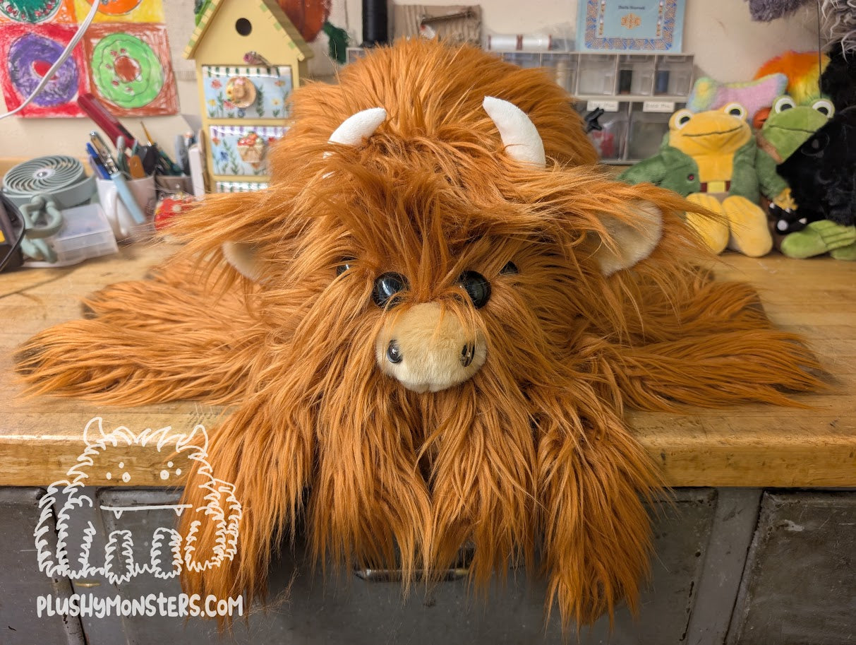 Hazelnut, Highland Cow Spider in Disguise - Weighted Middlin'
