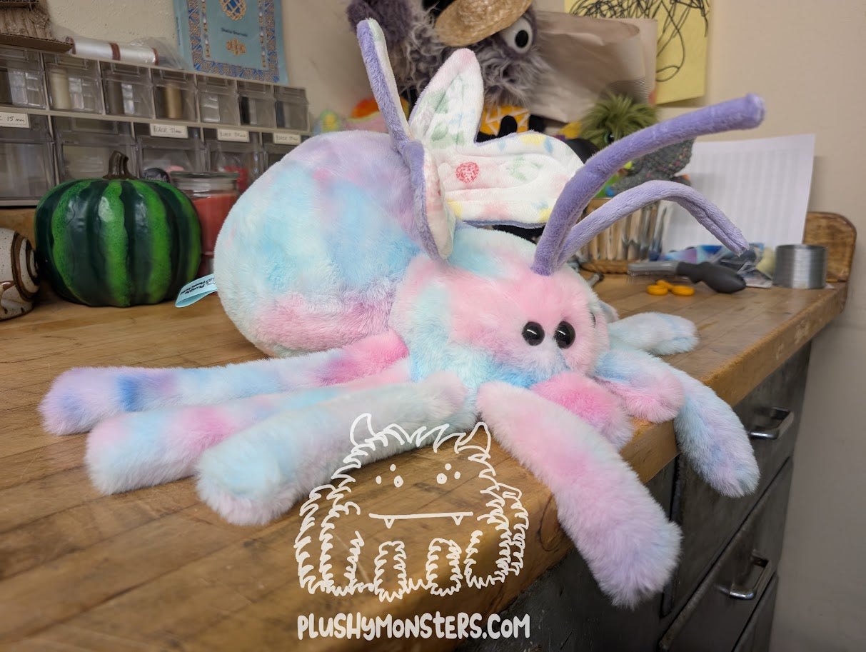 Pufferfly! - Butterfly Spider in Disguise! - Weighted Lil' Guy