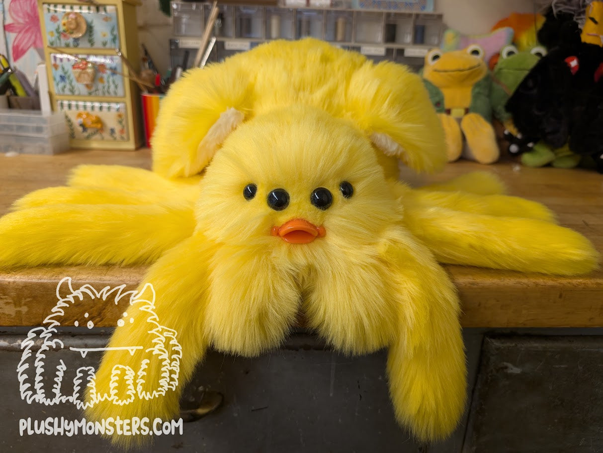 Lil' Yeller and White Ducky! Duck Spider in Disguise! - Weighted Lil' Guy