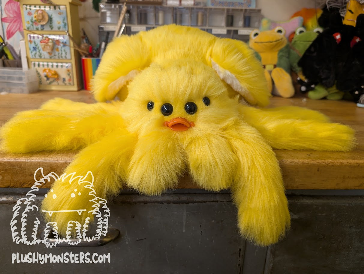 Lil' Yeller and White Ducky! Duck Spider in Disguise! - Weighted Lil' Guy