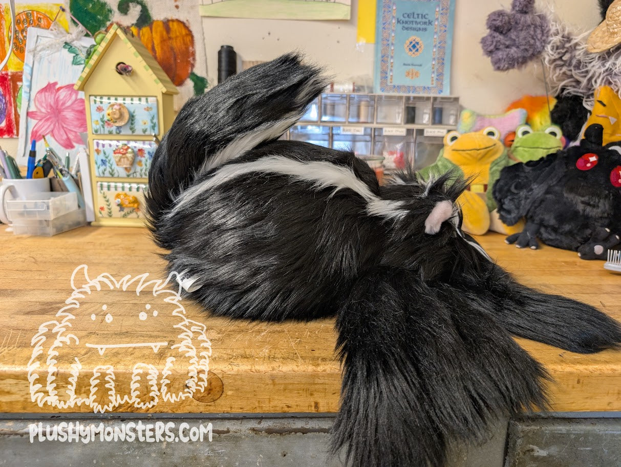 Lil' Pepe! Skunk Spider in Disguise! - Weighted Lil' Guy