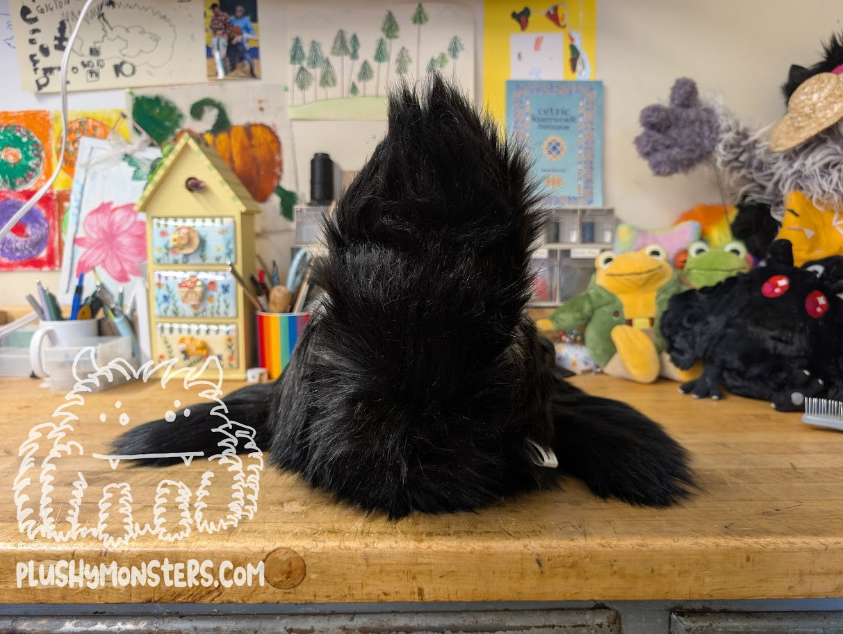 Lil' Pepe! Skunk Spider in Disguise! - Weighted Lil' Guy