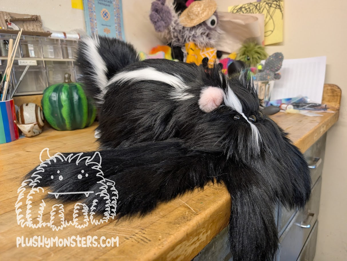 Lil' Pepe! Skunk Spider in Disguise! - Weighted Lil' Guy