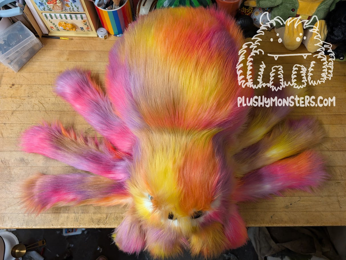 Flora! With Blue Offset Pupil Eyes! - Weighted Middlin'