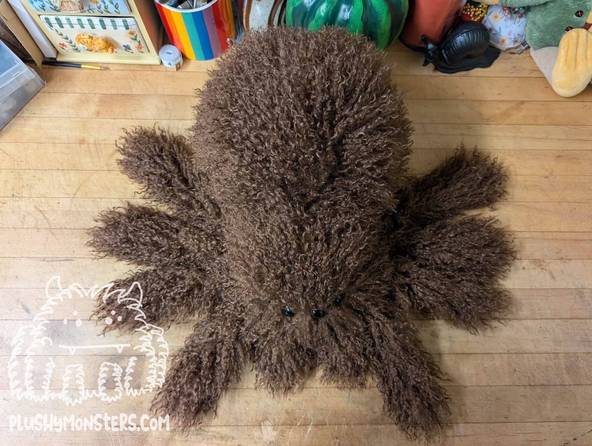 Lil' Duffy ! With Oversized Eyes! - Weighted Lil' Guy