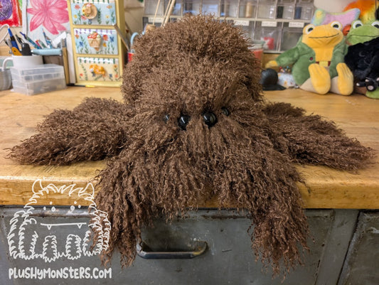 Lil' Duffy ! With Oversized Eyes! - Weighted Lil' Guy