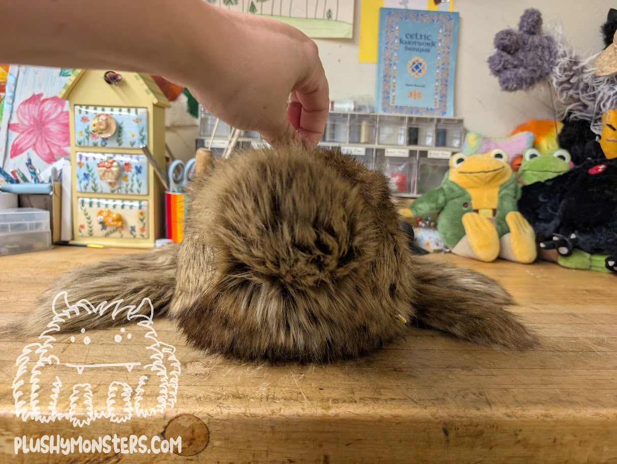 Benny! Bear Spider in Disguise! - Weighted Lil' Guy
