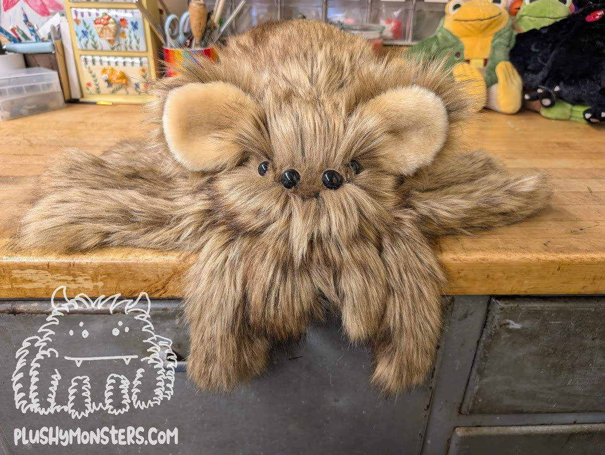 Benny! Bear Spider in Disguise! - Weighted Lil' Guy