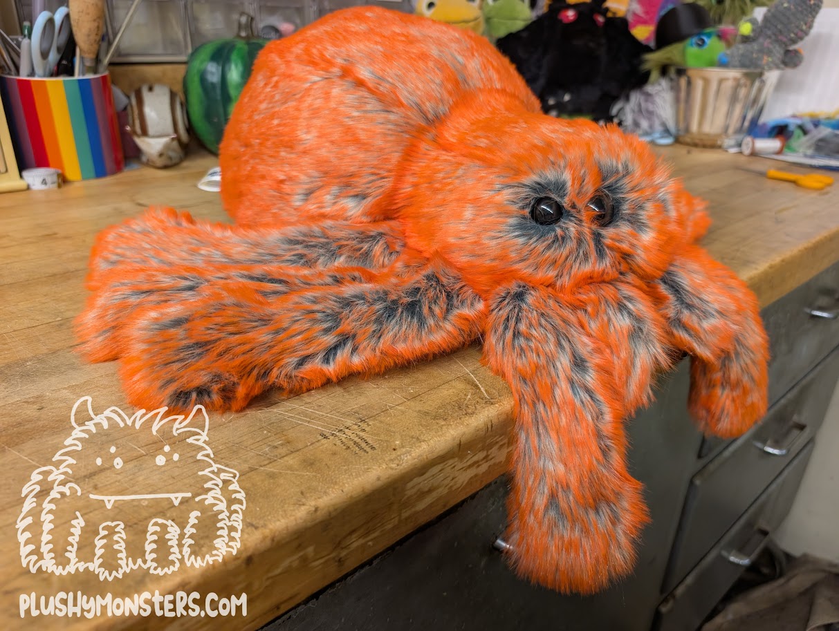 Lil' Icarus! With Oversized Eyes! - Weighted Lil' Guy