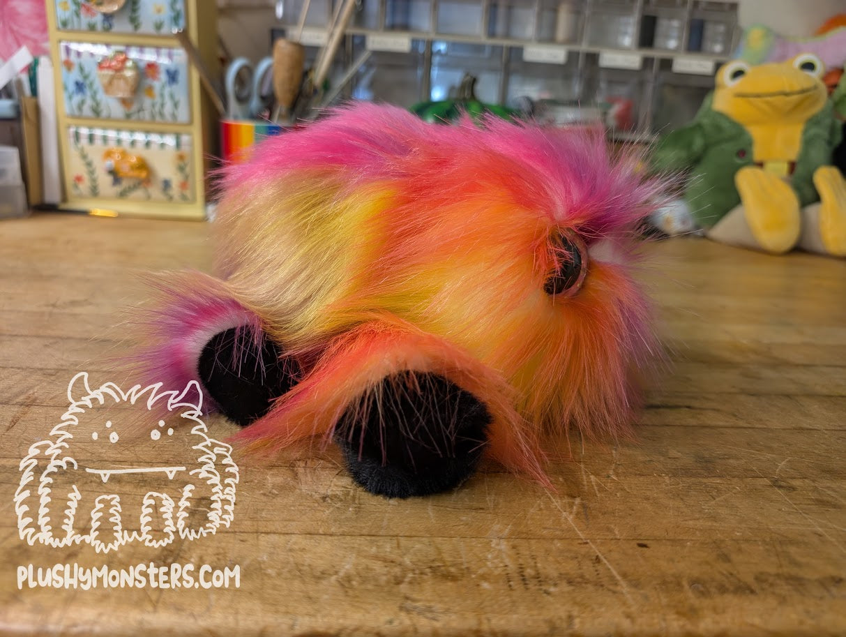 Flora Gumbus! With Sparkly Coral Eyes!