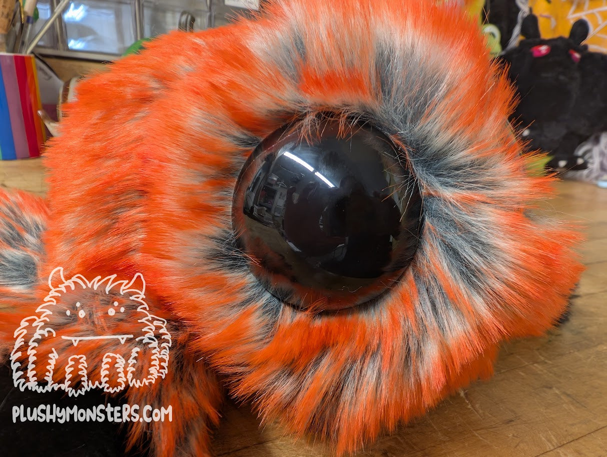 Icarus Gumbus! With Ginormous Eyes!