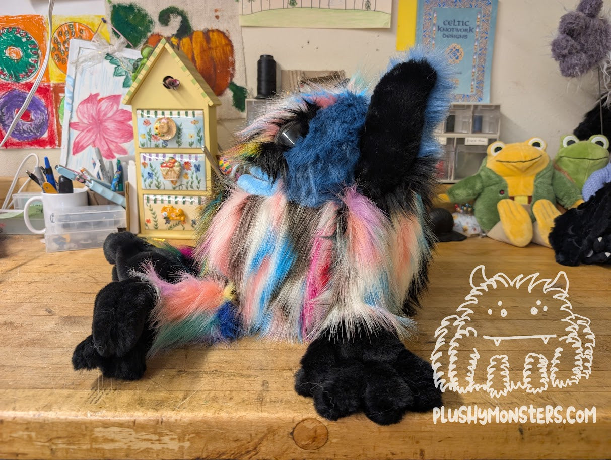 Patches Bloom Guardian! - Patchy Weighted Flatbottom Tongue Monster