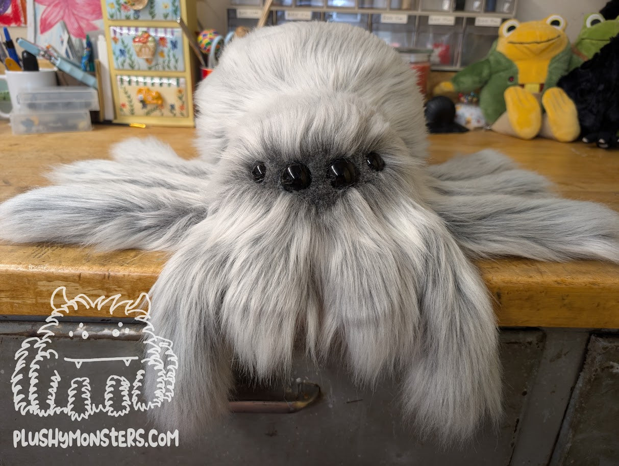 Lil' Frosty! With Oversized Eyes! - Weighted Lil' Guy