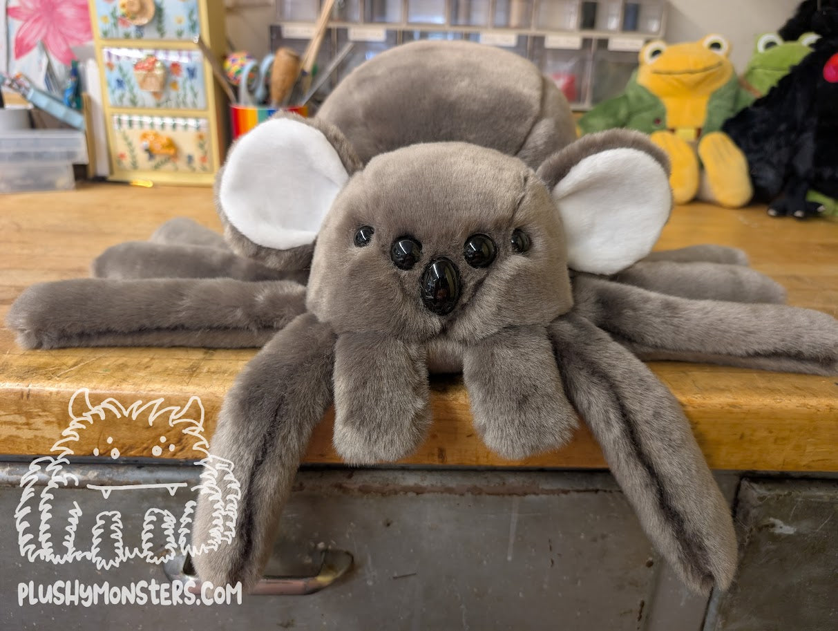 Short-Pile Nom Nom! - Koala Spider in Disguise - Weighted Lil' Guy