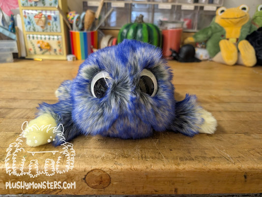 Clarence Gumbus! With Pastel Eyes and Yellow Feet!