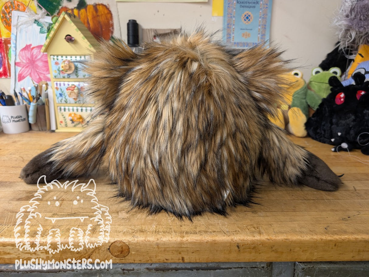 Benny Hiveguard! - Weighted Flatbottom Tongue Monster