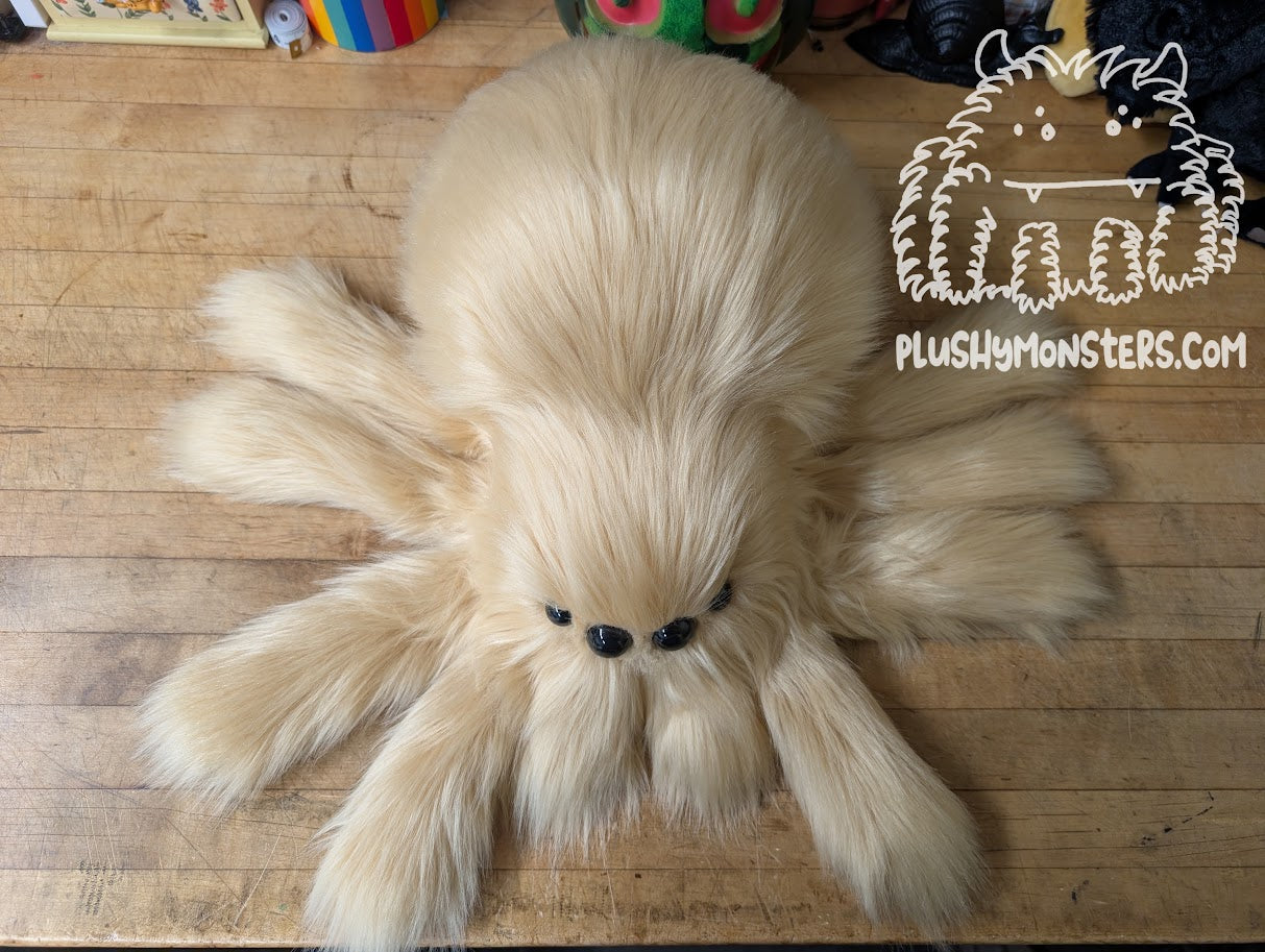 Lil' Blondie! With Oversized Eyes! - Weighted Lil' Guy