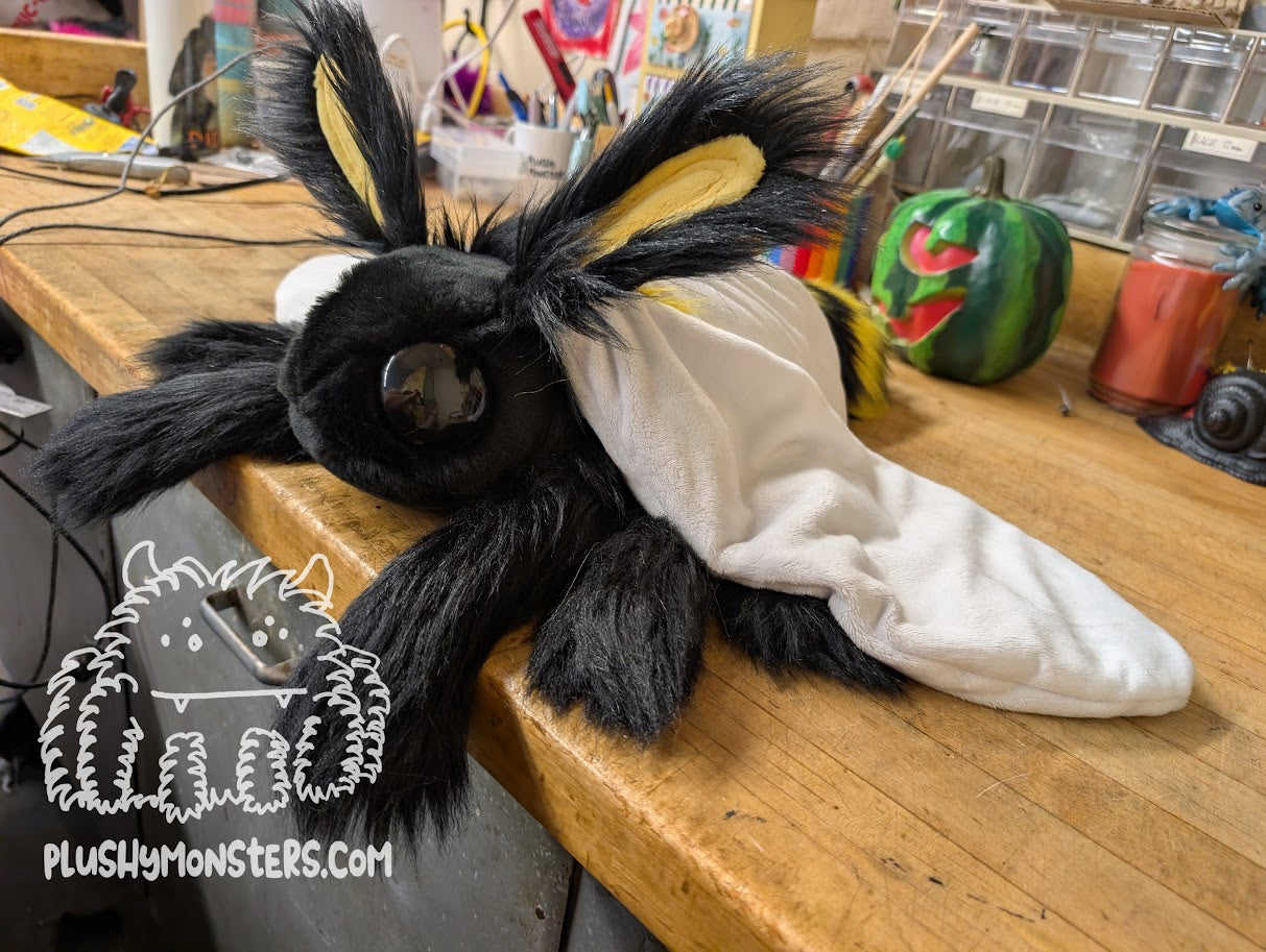 Bombur! - Weighted Bumblebee Moth Plushy