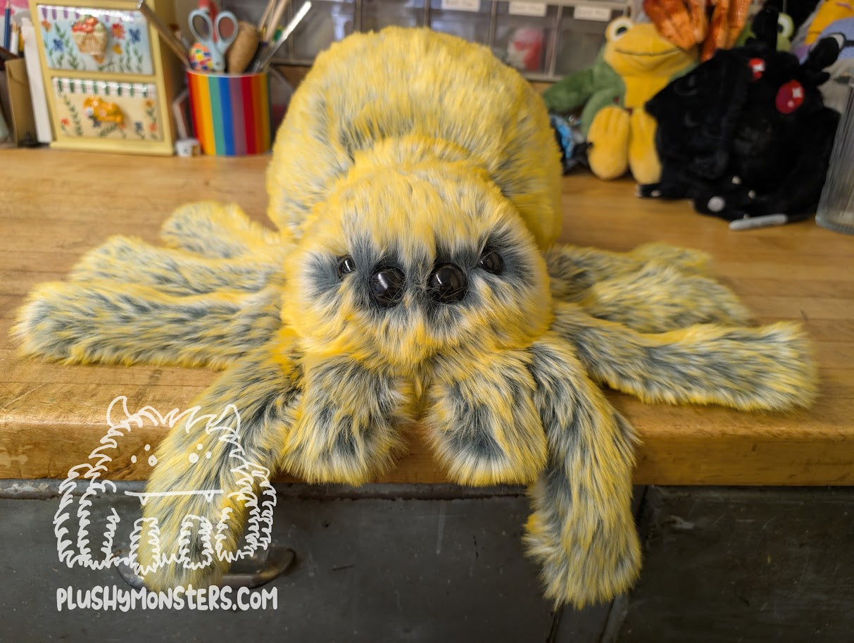 Lil' Pollen! With Oversized Eyes! - Weighted Lil' Guy