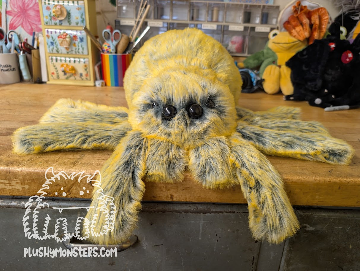 Lil' Pollen! With Oversized Eyes! - Weighted Lil' Guy