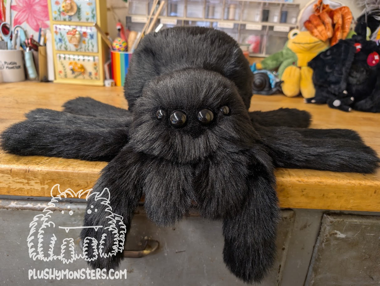 Lil' Bruno! With Oversized Eyes! - Weighted Lil' Guy