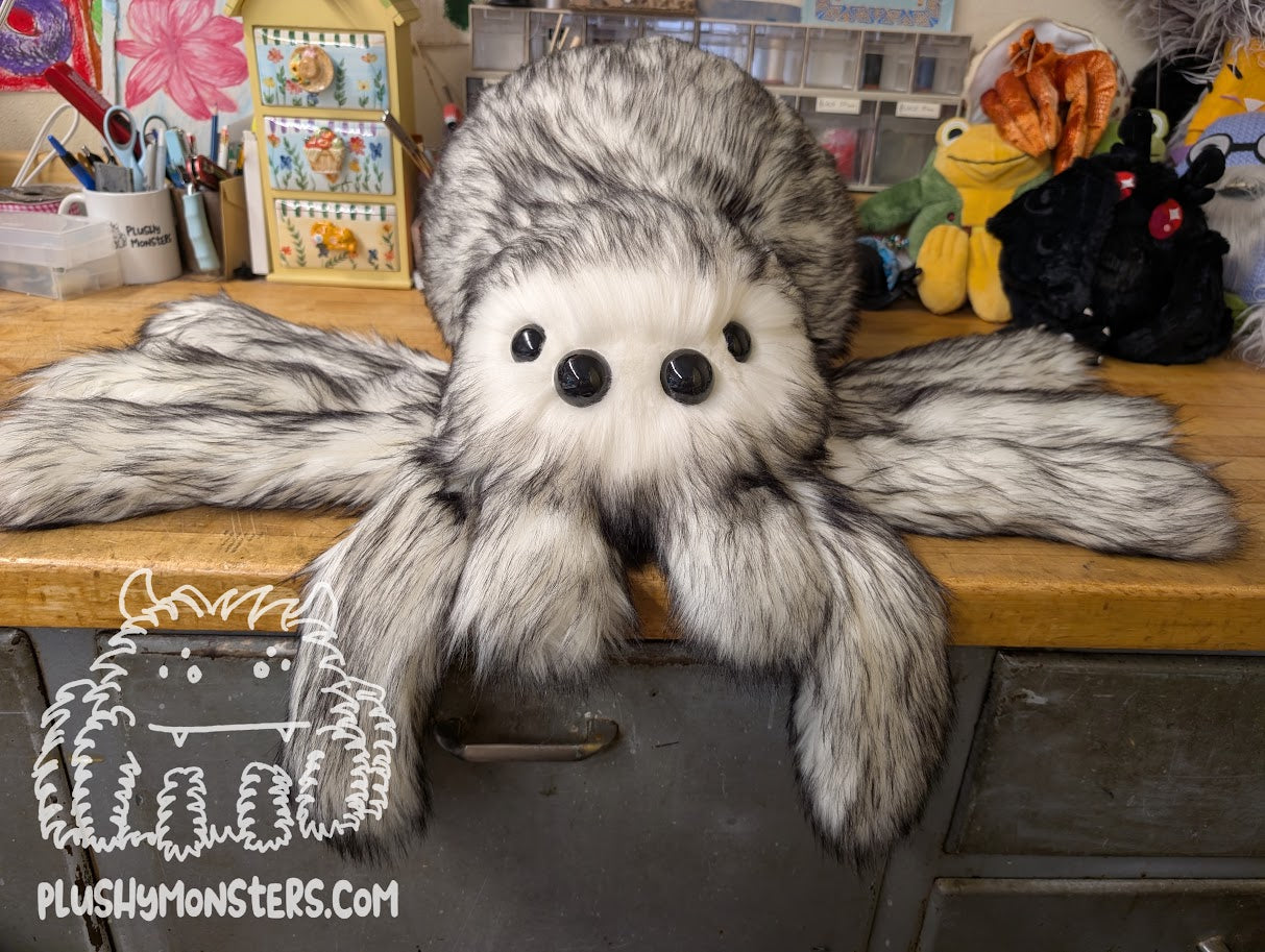 Oreo! With Oversized Eyes! - Weighted Middlin'