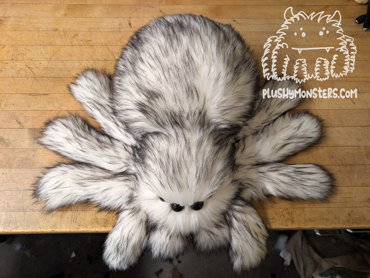 Lil' Oreo! With Oversized Eyes! - Weighted Lil' Guy