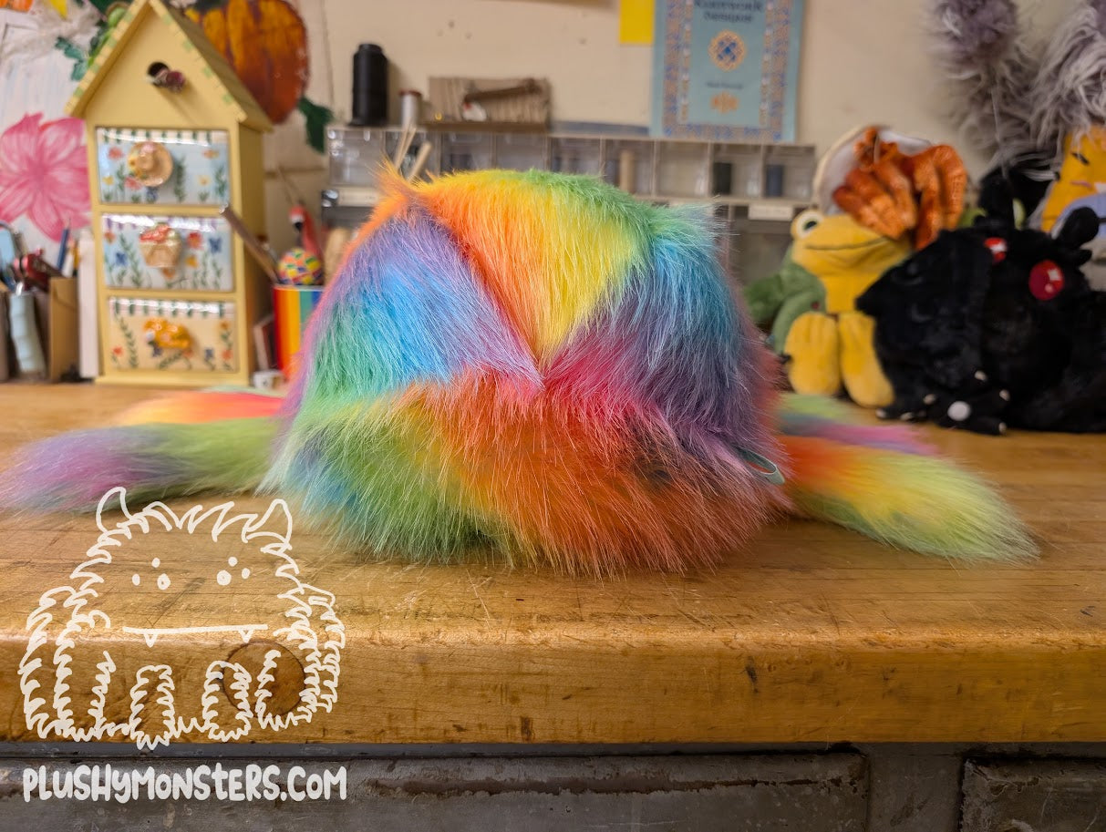 Lil' Rainbow Wave with Oversized Eyes! - Weighted Lil' Guy