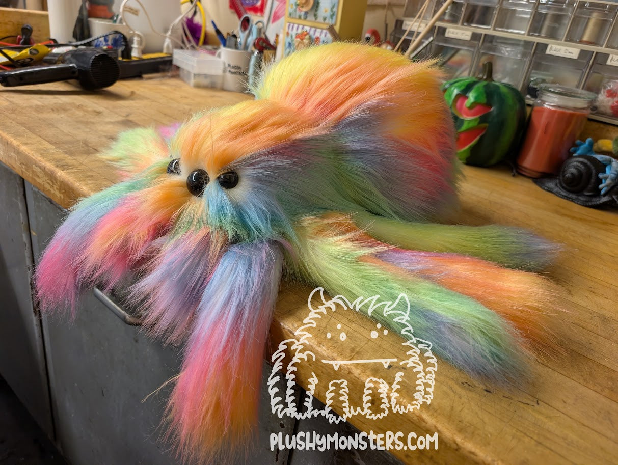 Lil' Rainbow Wave with Oversized Eyes! - Weighted Lil' Guy