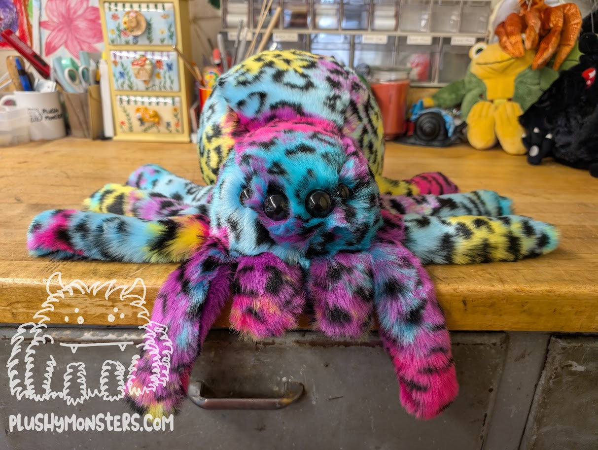 Lil' Rainbow Leopard! With Oversized Eyes! - Weighted Lil' Guy