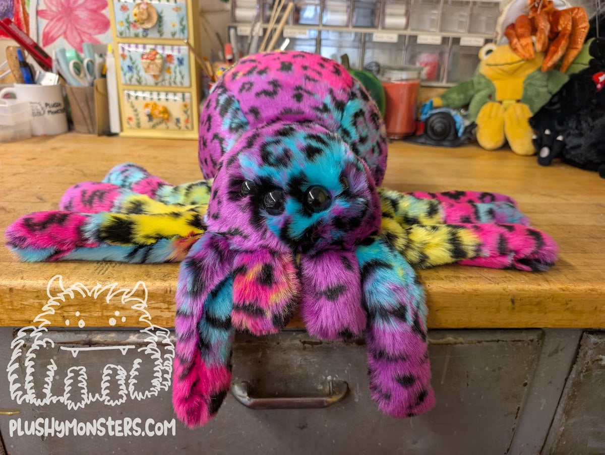 Lil' Rainbow Leopard! With Oversized Eyes! - Weighted Lil' Guy