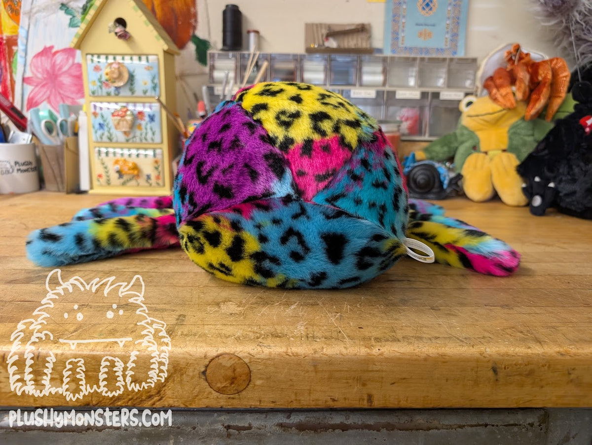 Lil' Rainbow Leopard! With Oversized Eyes! - Weighted Lil' Guy