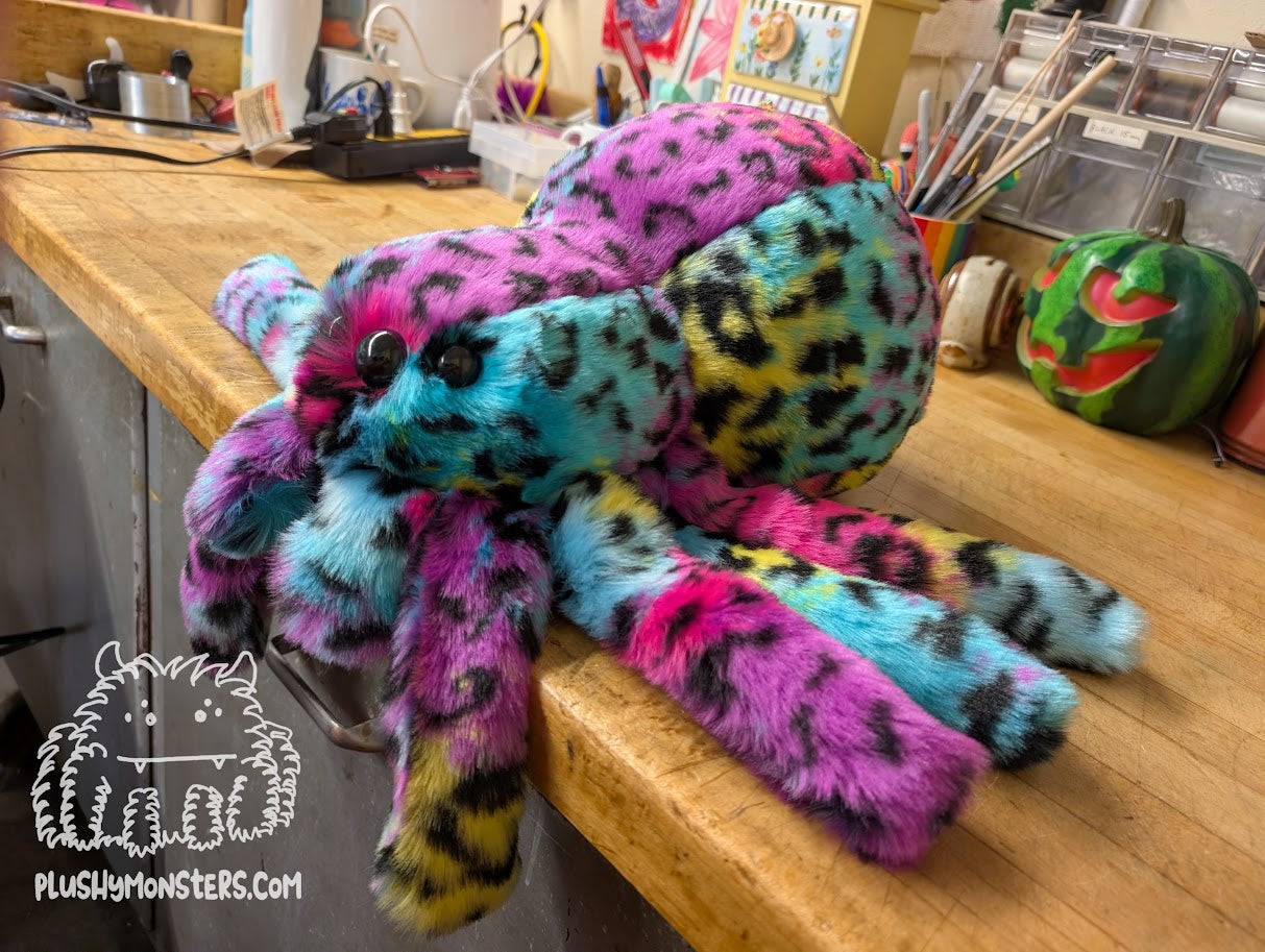 Lil' Rainbow Leopard! With Oversized Eyes! - Weighted Lil' Guy