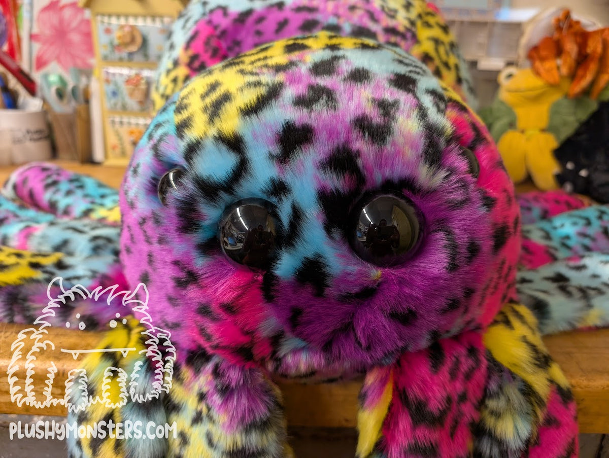 Big Rainbow Leopard! With Oversized Eyes! -Weighted Big'n