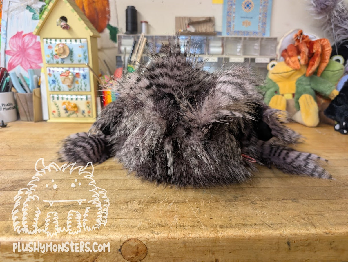 Lil' Ayam! - Chicken Spider in Disguise- Weighted Lil' Guy