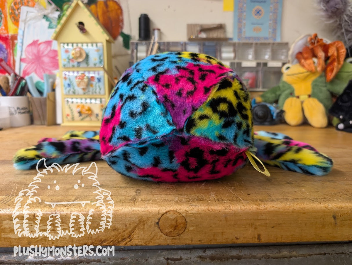 Lil' Rainbow Leopard! - Weighted Lil' Guy