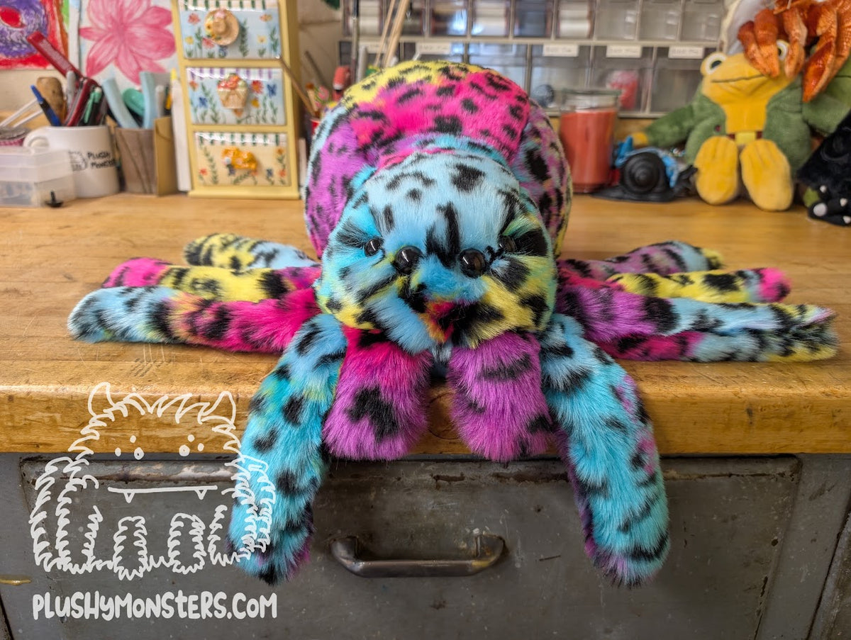 Lil' Rainbow Leopard! - Weighted Lil' Guy