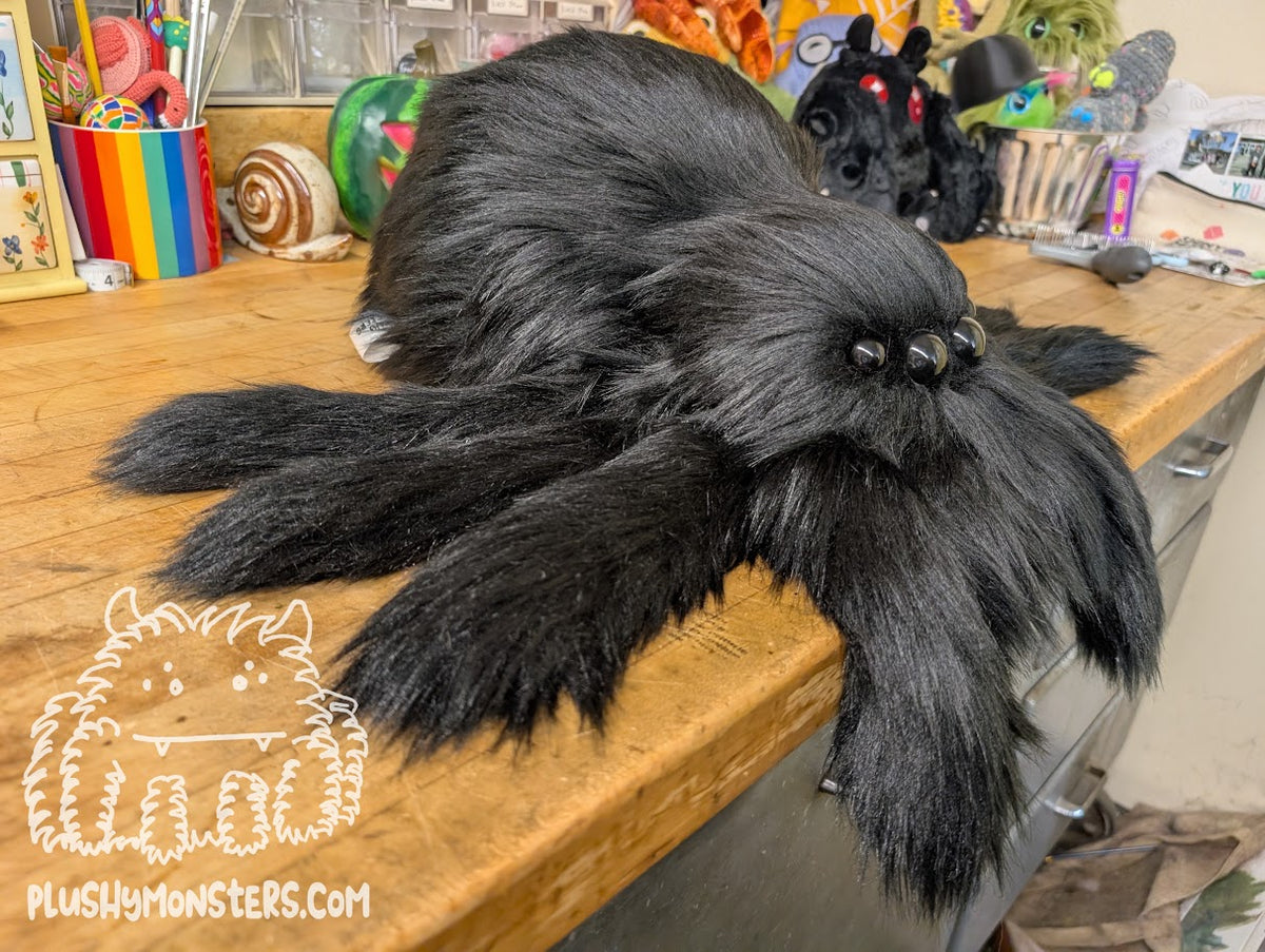Lil' Poe! With Oversized Eyes! - All Black Weighted Lil' Guy