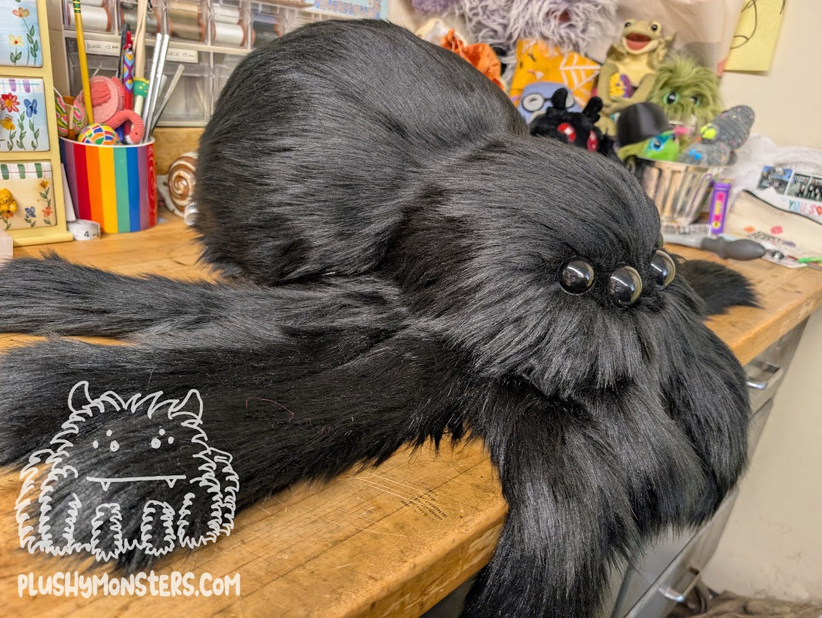 Poe! With Oversized Eyes! - All Black Weighted Middlin'
