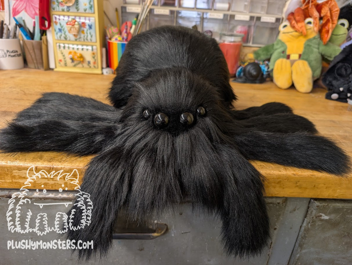 Lil' Poe! With Oversized Eyes! - All Black Weighted Lil' Guy