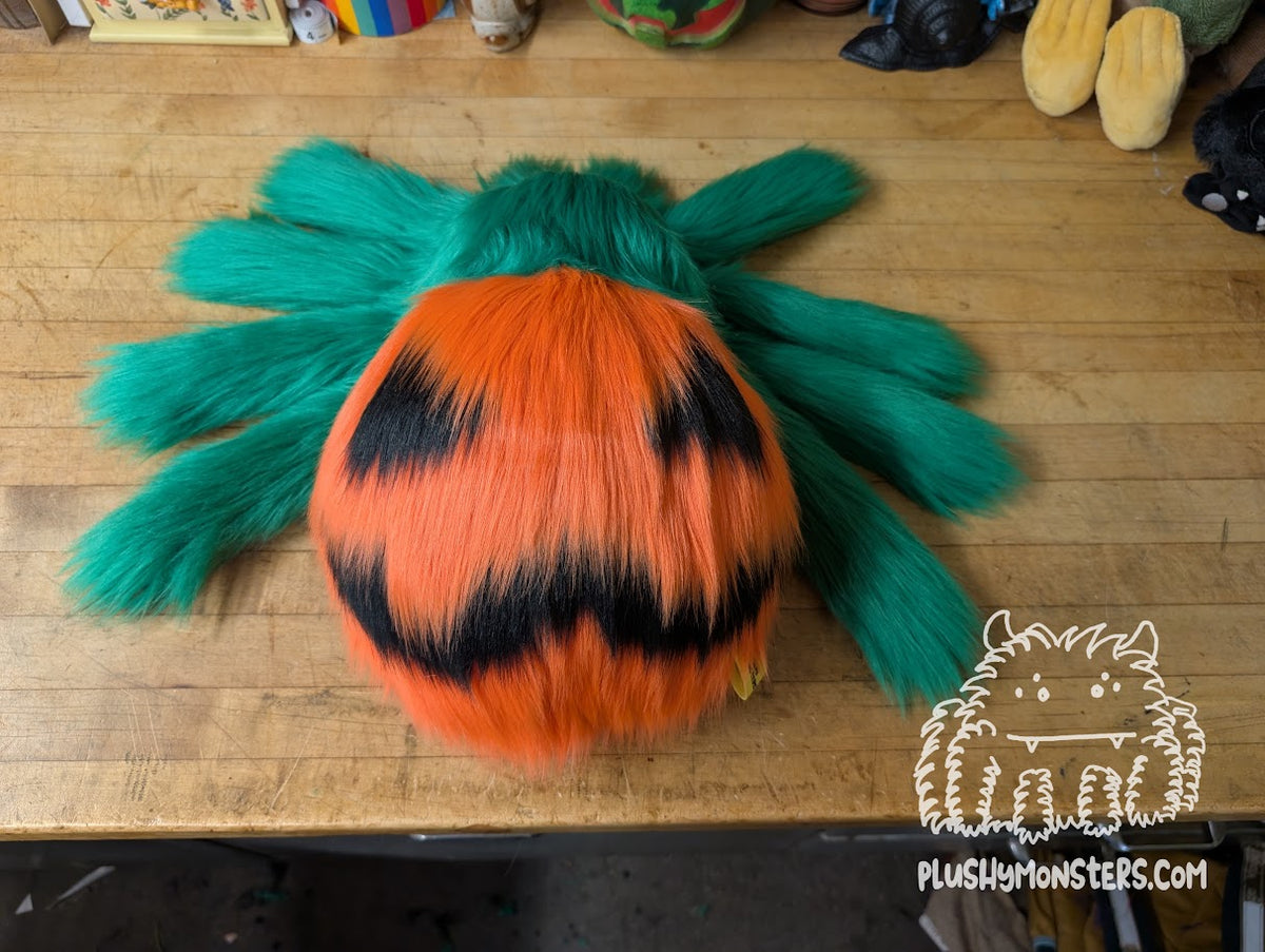 Jackie! - Jack-O'-Lantern Spider in Disguise! - Weighted Lil' Guy